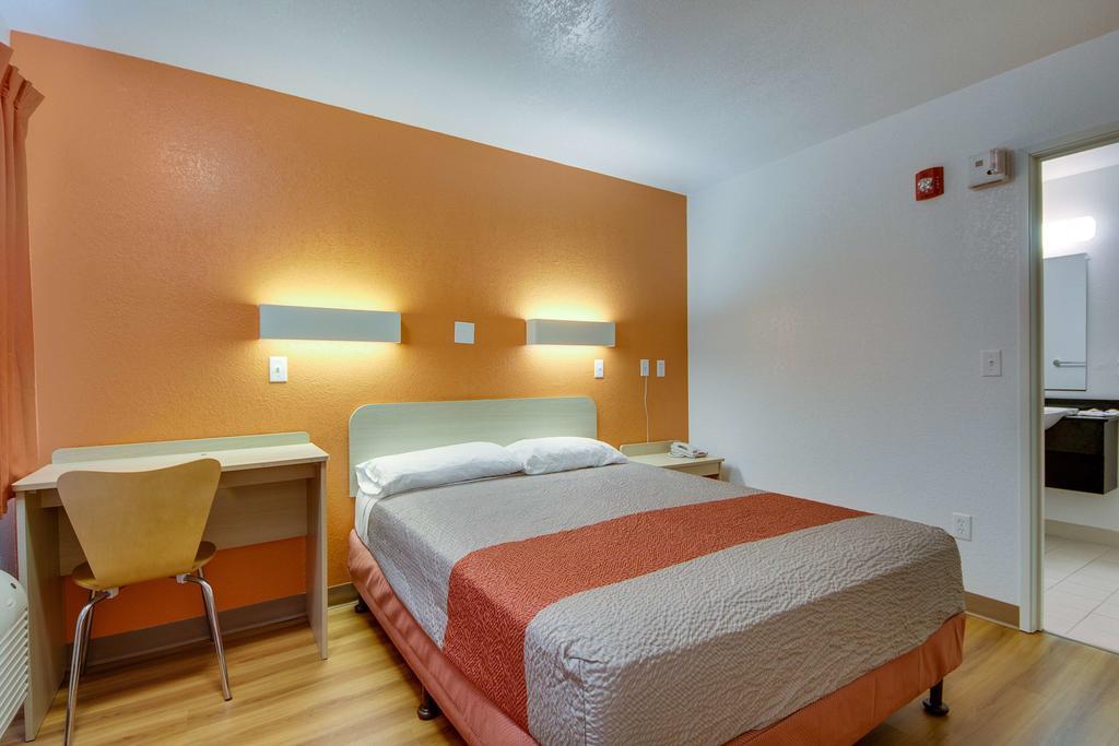 Avera Suites Muskogee Exterior foto