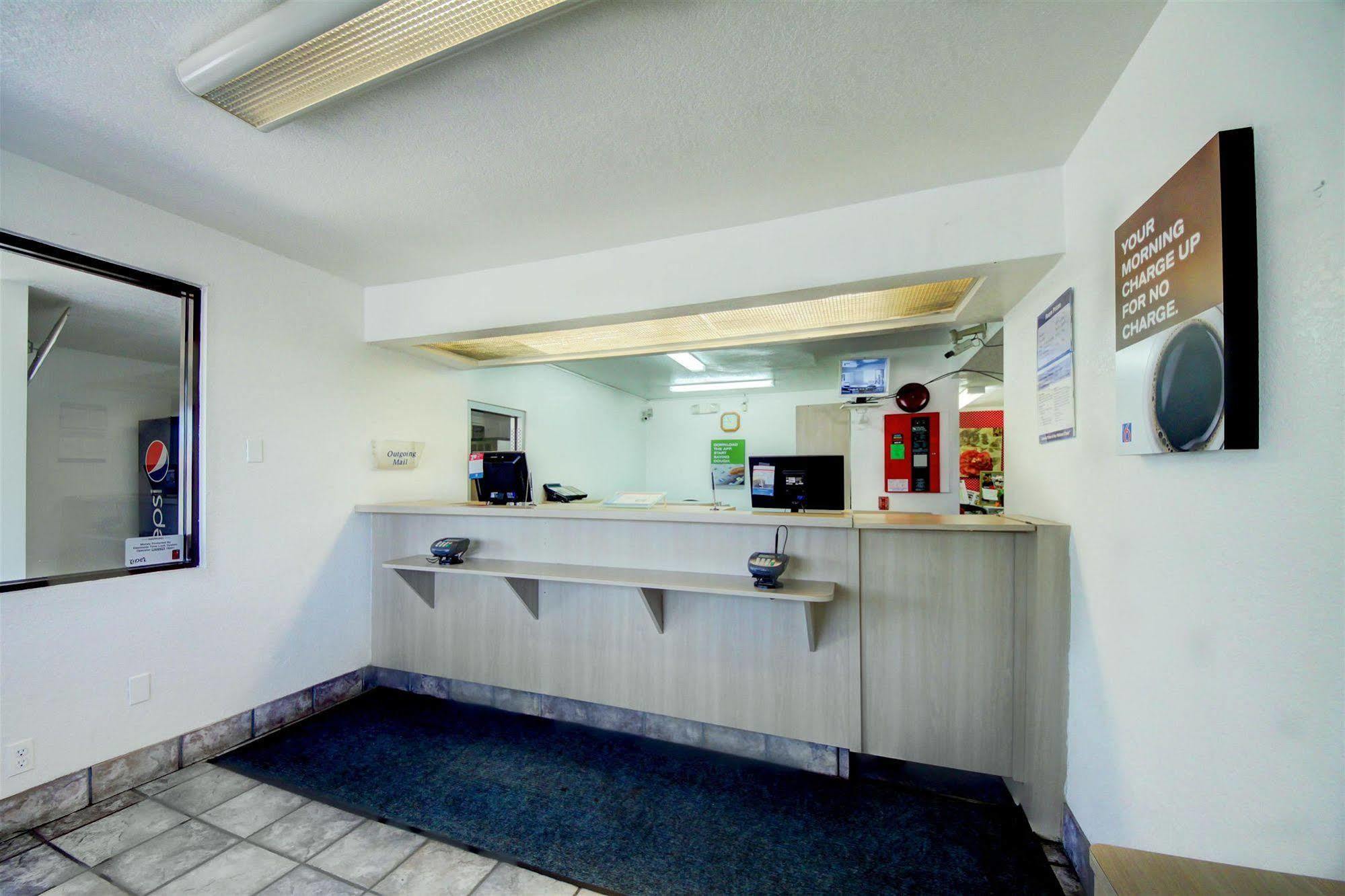 Avera Suites Muskogee Exterior foto