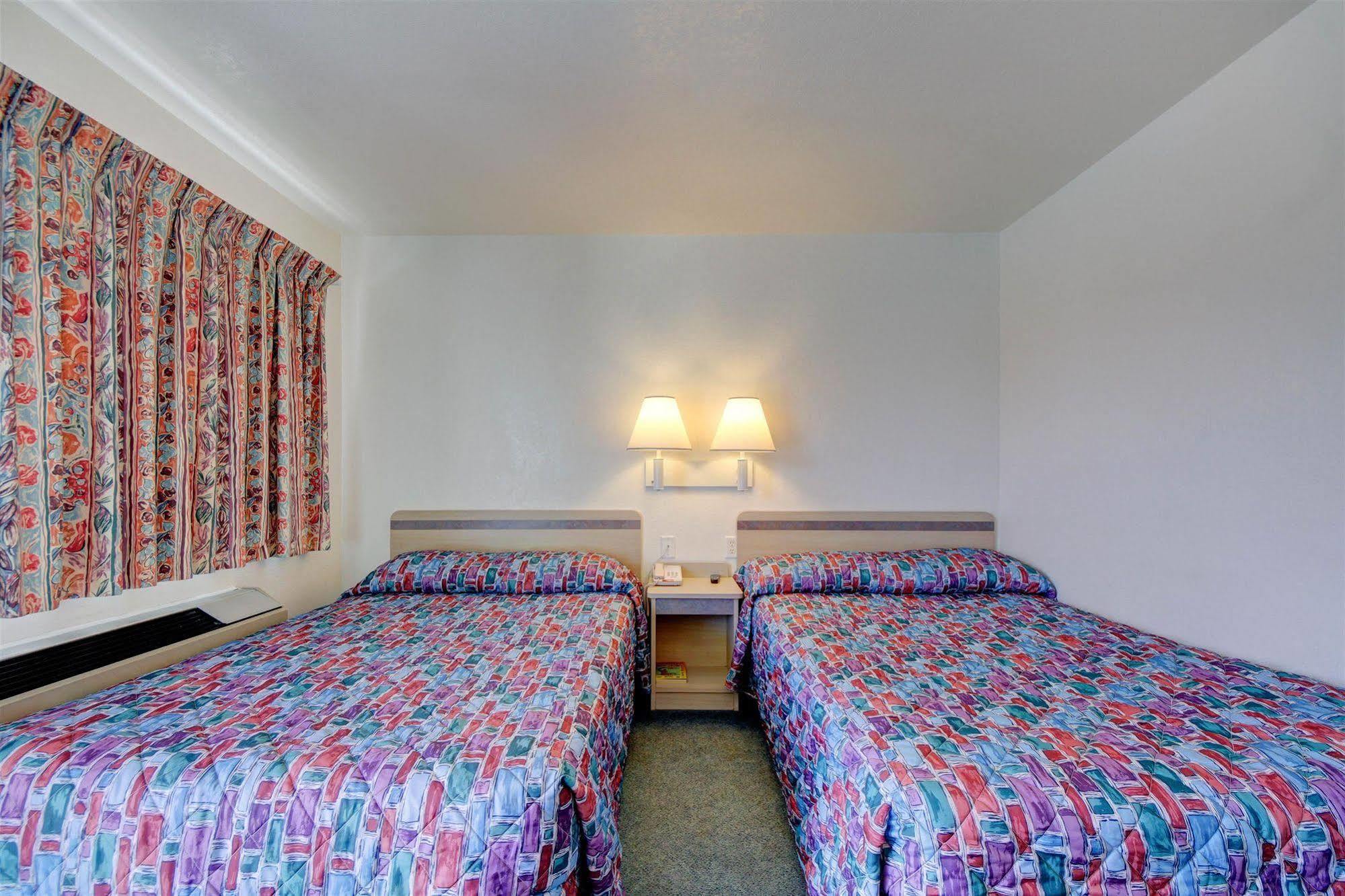 Avera Suites Muskogee Exterior foto